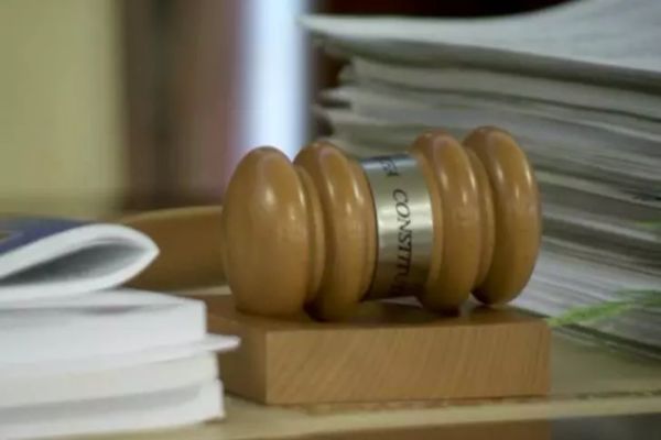 Ședință decisivă la CCR: reforma pensiilor speciale, din nou sub semnul întrebării