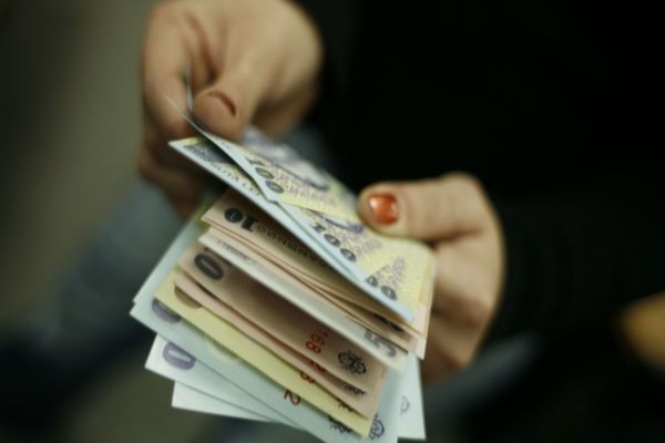 Problema cash-ului, lămurită de Marcel Ciolacu: E o poveste scoasă, ca multe altele