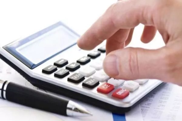 2024 - anul scumpirilor. Cât vom plăti pe mâncare și combustibili, anul acesta