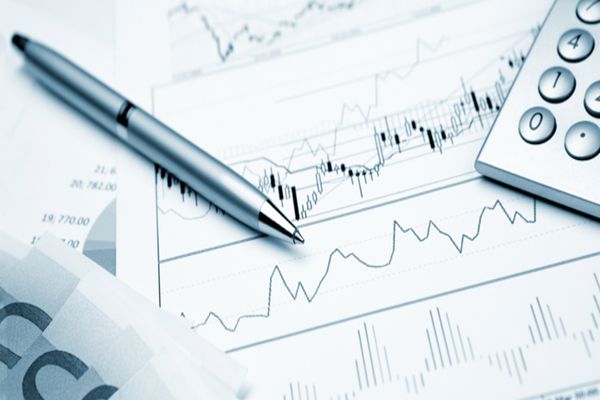 INS: Producția industrială a scăzut în primele nouă luni din 2025 