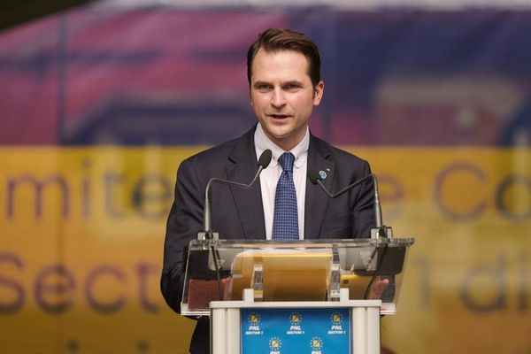 Revoltă la Palatul Victoria. Funcționarii cer sancțiuni după insultele lui Sebastian Burduja la adresa lor