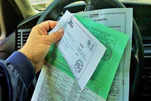 Preţurile la poliţele RCA, plafonate până la finalul anului – Precizările Ministerului Finanţelor