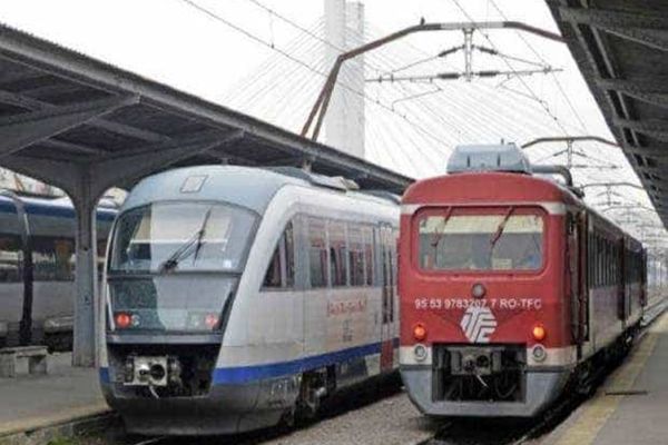REDUCERI LA TREN PENTRU STUDENȚI: 90% PE RUTA DOMICILIU–FACULTATE ȘI 50% PENTRU CEI CARE STUDIAZĂ ÎN STRĂINĂTATE