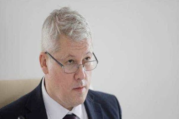 PREMIERUL INTERIMAR LE CERE MINIȘTRILOR URGENTAREA DISCUȚIILOR PENTRU RENEGOCIEREA PNRR