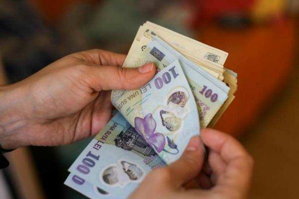 Mâna dreaptă a guvernatorului BNR, avertisment sumbru: ”Trebuie strânsă cureaua și anul ăsta”