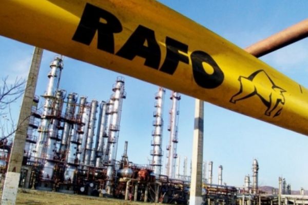 ROMÂNIA, FURATĂ LA BUCATĂ. CUM A FOST DISTRUSĂ RAFO ONEȘTI