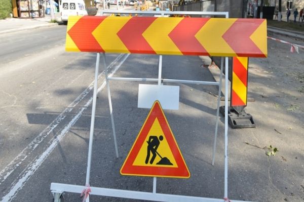 RESTRICȚII DE CIRCULAȚIE PE DN 1 ȘI DN 1B, ÎN JUDEȚUL PRAHOVA, PÂNĂ PE 17 OCTOMBRIE 
