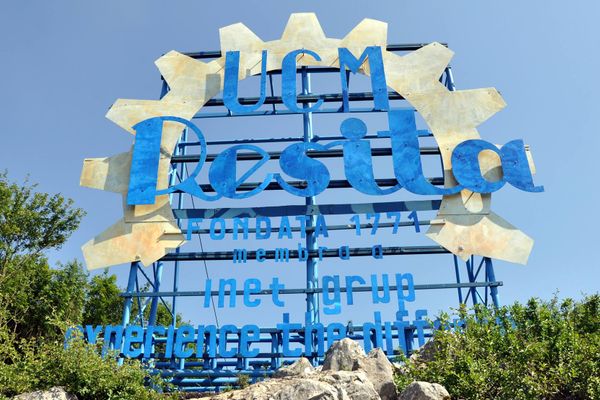 Cea mai veche fabrică din România, înființată în 1771, își închide porțile. A intrat oficial în faliment