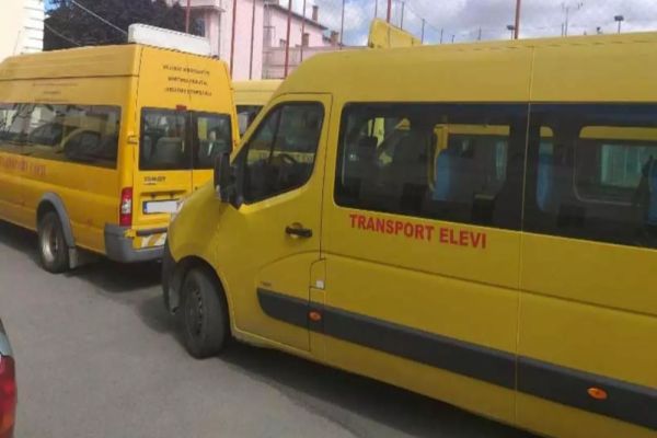 INSTITUȚIA CONDUSĂ DE ILIE BOLOJAN A CUMPĂRAT MICROBUZE LA SUPRAPREȚ: FRAUDĂ URIAȘĂ PE BANII ROMÂNILOR 