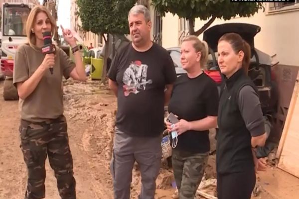 ANCA ALEXANDRESCU, ALĂTURI DE ROMÂNII DIN ȚARĂ ȘI DIN DIASPORA VIDEO