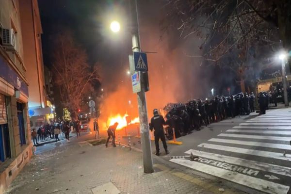 Proteste violente în Bulgaria față de bugetul pe 2026 și adoptarea euro