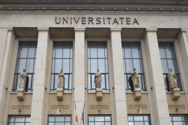 Dincolo de universitate. Evoluția instituțiilor cunoașterii - analiză de Daniel Udrescu