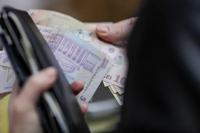 Salariile ar putea fi înghețate până în 2029. Documente consultate de Realitatea PLUS 