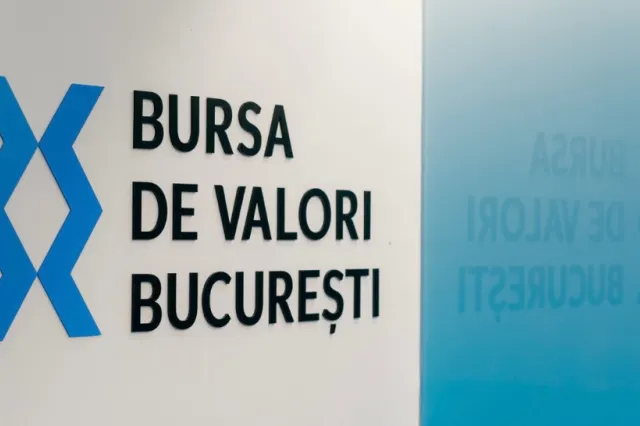 Bursa de la Bucureşti a deschis mixt prima şedinţă de tranzacţionare a săptămânii