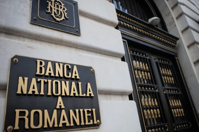 BNR decide dacă menține sau nu dobânda-cheie, ASTĂZI. Ce se întâmplă cu ratele românilor