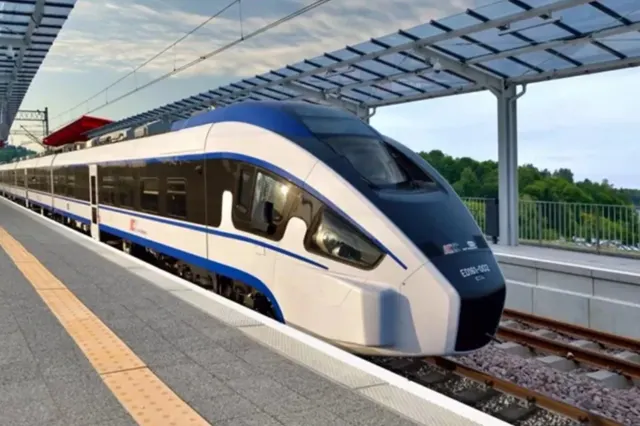 Schimbare de ultim moment la CFR Călători: primul tren electric PESA circulă pe ruta București – Brașov