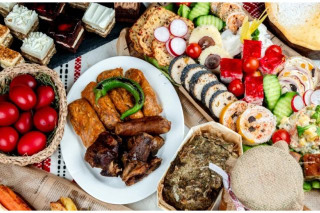 Paștele 2026, cel mai scump din ultimii ani: peste 1.000 de lei pentru coșul minim al unei familii