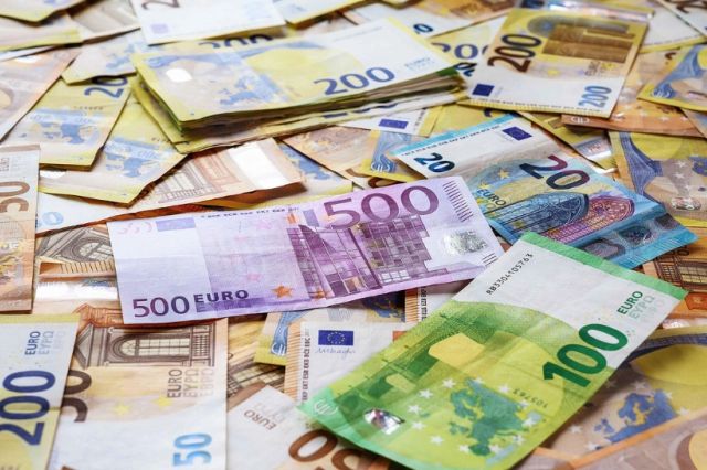 România se numără printre statele UE cu cele mai accentuate scăderi ale prețurilor producției industriale în februarie 2026