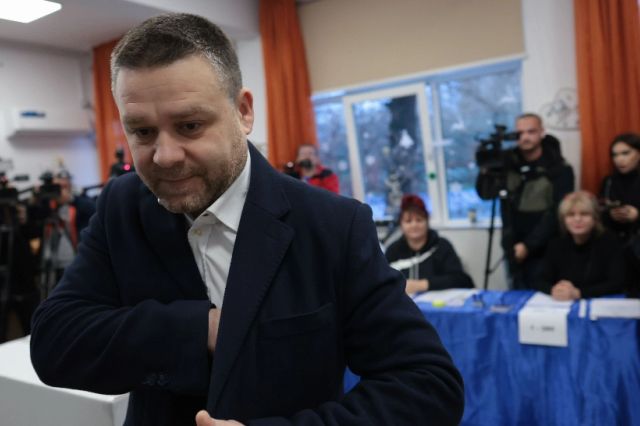 Disponibilizări masive la Primăria Capitalei. Ciprian Ciucu anunță tăierea a 30% din posturi și comasări de instituții