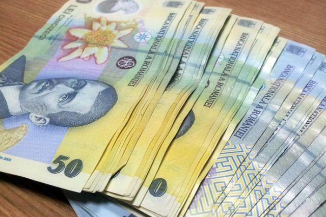 Banca Națională a României este așteptată să mențină rata dobânzii de referință la nivelul de 6,5% pentru a 13-a ședință consecutivă