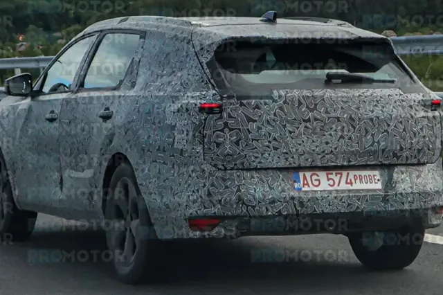Dacia Striker, surprinsă în teste de șosea pe Autostrada Pitești - Curtea de Argeș | FOTO/VIDEO