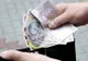 Salariile românilor au crescut cu 17,9 într-un an