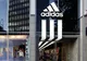 Lovitură pentru Adidas! Cele trei dungi nu sunt marcă înregistrată