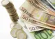 Euro scade spre 4,75 lei