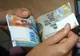Câți români mai au credite în franci elvețieni