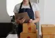 Alertă printre comercianții care vând online prin RAMBURS. Șeful ANAF spune că s-a aprins un bec ROȘU