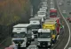 Val de proteste ale transportatorilor francezi, din cauza scumpirii carburanților. Centura Parisului, aproape blocată de autocare și TIR-uri
